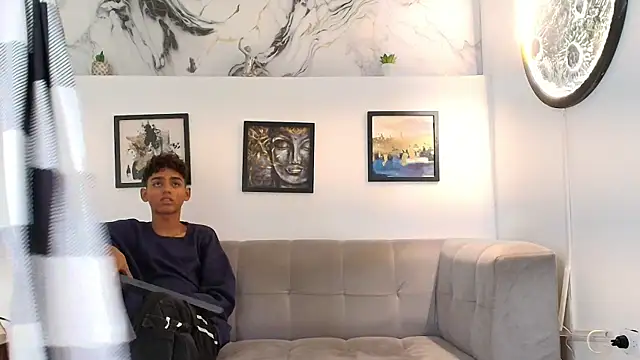 TWINKS FRIENDS online show from May 2026 01:26:01 PM