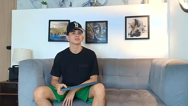 TWINKS FRIENDS online show from March 2026 01:15:01 PM