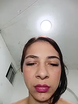 Snapshot of paisita122 chatting on April 2026 11:25:02 PM paisita122 online show from April 2026 11:25:02 PM