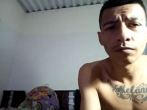 Snapshot of paisita122 chatting on October 2025 01:29:02 AM paisita122 online show from October 2025 01:29:02 AM