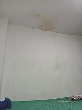 paisita122 online show from February 2026 07:14:01 PM