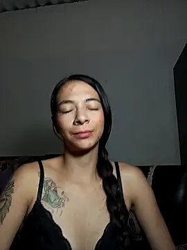 Snapshot of paisita122 chatting on October 2025 02:34:02 AM paisita122 online show from October 2025 02:34:02 AM
