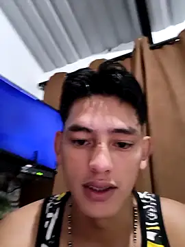 Snapshot of Hiroshi_Shen chatting on October 2025 10:25:01 AM Hiroshi Shen online show from October 2025 10:25:01 AM