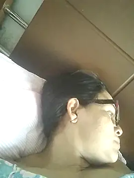 Snapshot of Oceanosexxx chatting on November 2025 12:31:02 PM Oceanosexxx online show from November 2025 12:31:02 PM