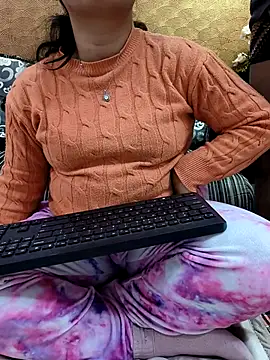 Iampriyaaa15 online show from January 2026 05:58:01 AM