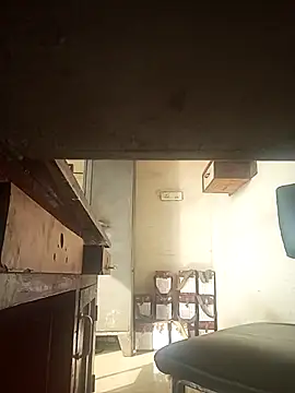 Snapshot of young_dickkk chatting on September 2025 10:44:01 AM young dickkk online show from September 2025 10:44:01 AM