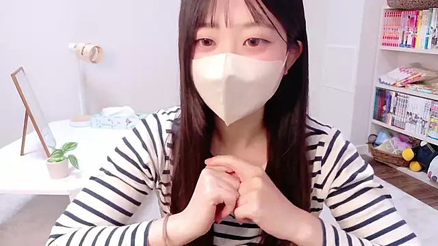 OSUSHI-CHAN online show from October 2025 06:27:01 PM