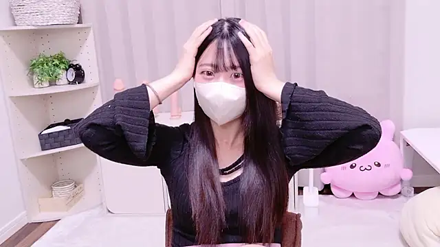 OSUSHI-CHAN online show from November 2025 11:15:02 AM