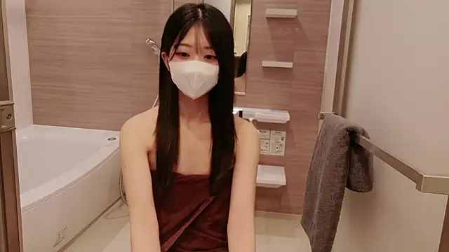 Snapshot of OSUSHI-CHAN chatting on May 2026 06:27:01 PM OSUSHI-CHAN online show from May 2026 06:27:01 PM