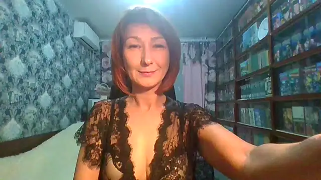 Snapshot of Pline1 chatting on December 2025 08:20:01 PM Pline1 online show from December 2025 08:20:01 PM