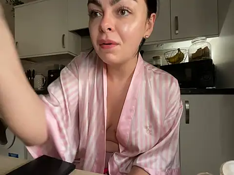 FrancescaXO online show from May 2026 07:27:01 AM