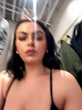 FrancescaXO online show from February 2026 02:16:02 PM