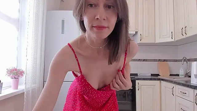 GoodGlamorGirl online show from March 2026 03:51:01 AM