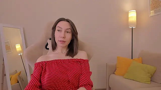 GoodGlamorGirl online show from March 2026 04:12:01 AM