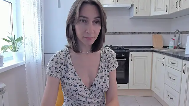 Snapshot of GoodGlamorGirl chatting on September 2025 04:08:01 AM GoodGlamorGirl online show from September 2025 04:08:01 AM