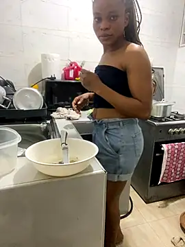 PrettyNina77 online show from September 2025 09:04:01 PM