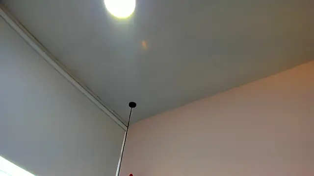 Snapshot of violet_myerrs chatting on December 2025 01:10:02 PM violet myerrs online show from December 2025 01:10:02 PM