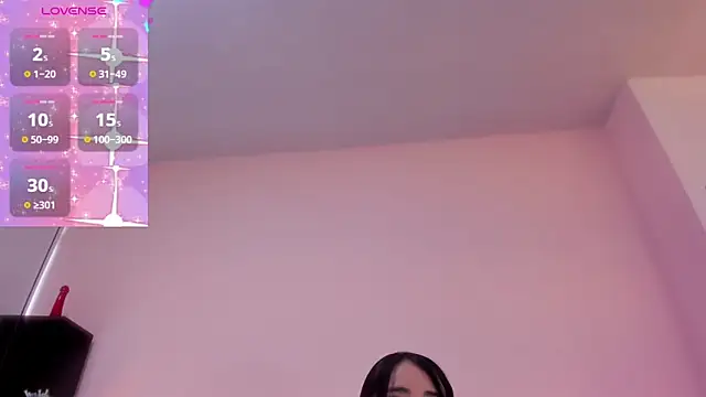 violet myerrs online show from January 2026 01:59:01 PM