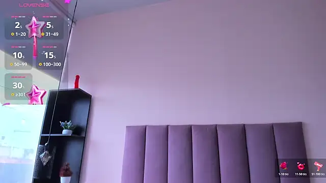 Snapshot of violet_myerrs chatting on November 2025 12:38:02 PM violet myerrs online show from November 2025 12:38:02 PM