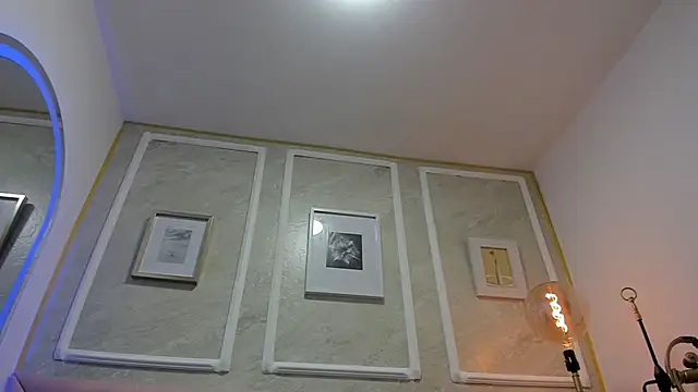 Snapshot of violet_myerrs chatting on November 2025 07:24:02 PM violet myerrs online show from November 2025 07:24:02 PM