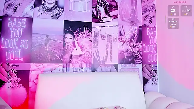 Iamlola  online show from February 2026 03:28:01 AM