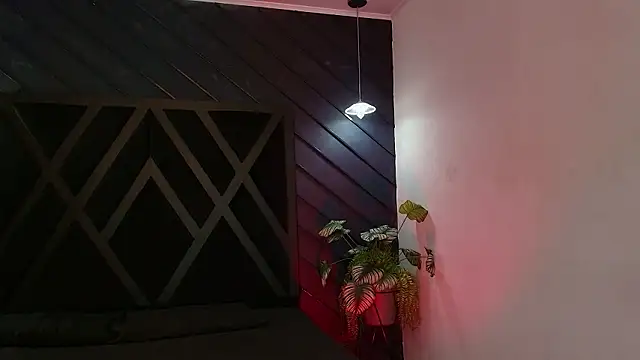 zoe martins  online show from March 2026 05:22:02 PM