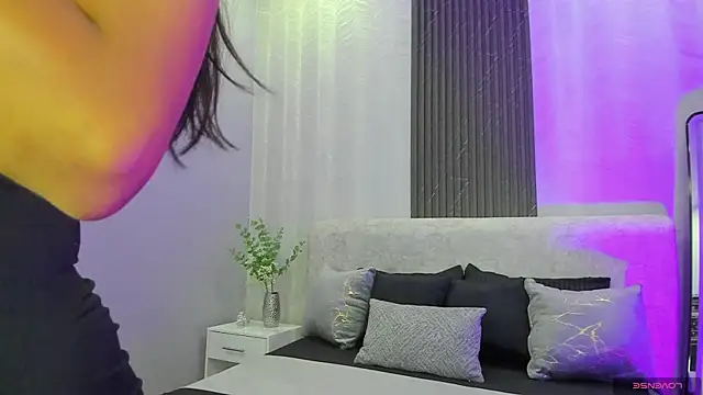 Snapshot of zoe_martins_ chatting on July 2026 05:35:01 PM zoe martins online show from July 2026 05:35:01 PM