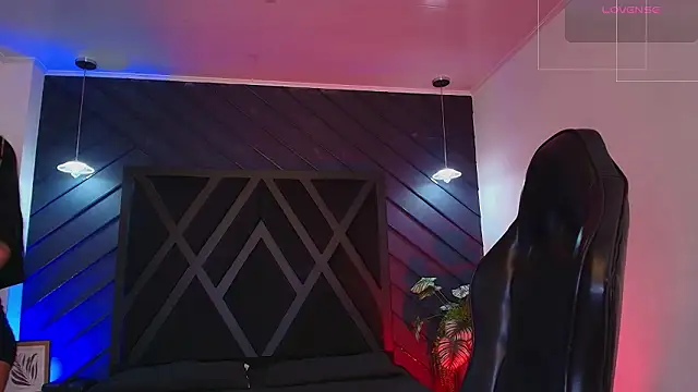 zoe martins  online show from March 2026 05:24:01 PM