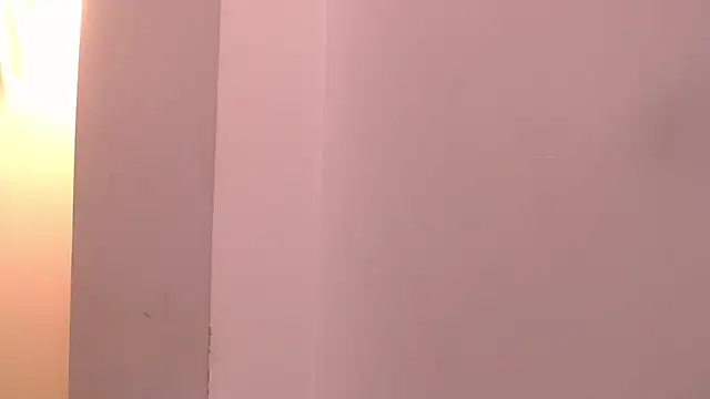 kimberly18cute online show from April 2026 12:59:02 AM