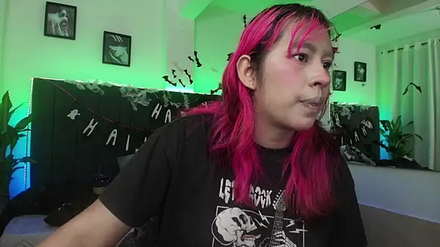 NELLYAZUMI online show from October 2025 01:49:01 AM