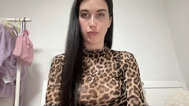 Snapshot of Talyo19 chatting on December 2025 06:50:02 PM Talyo19 online show from December 2025 06:50:02 PM