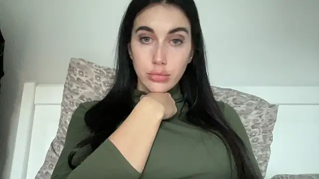 Snapshot of Talyo19 chatting on October 2025 02:24:02 PM Talyo19 online show from October 2025 02:24:02 PM