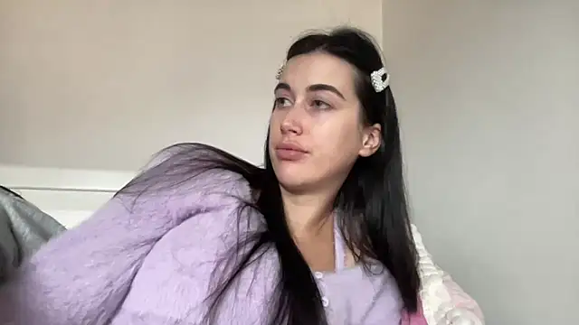 Snapshot of Talyo19 chatting on November 2025 01:15:02 PM Talyo19 online show from November 2025 01:15:02 PM