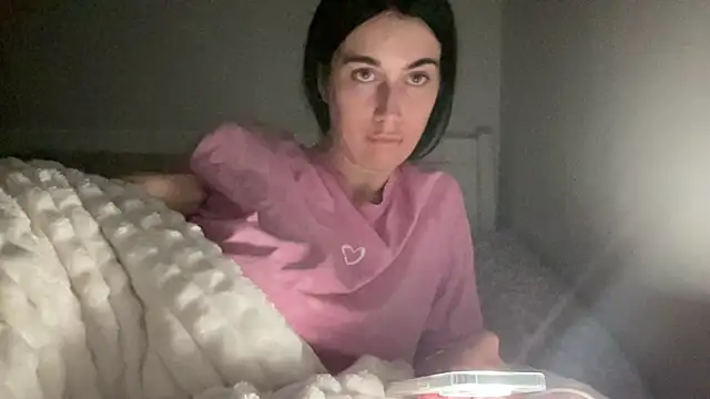 Snapshot of Talyo19 chatting on October 2025 09:58:01 PM Talyo19 online show from October 2025 09:58:01 PM