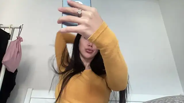 Snapshot of Talyo19 chatting on October 2025 12:48:02 PM Talyo19 online show from October 2025 12:48:02 PM