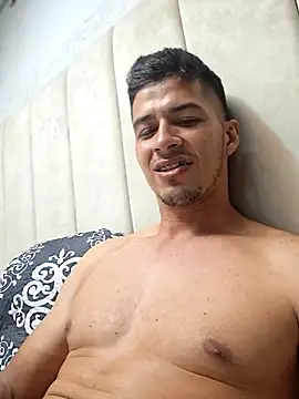 piterrr hot online show from November 2025 12:43:02 AM