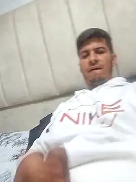 piterrr hot online show from February 2026 07:05:01 PM