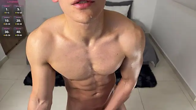 Maxx Lancaster online show from May 2026 03:05:01 PM