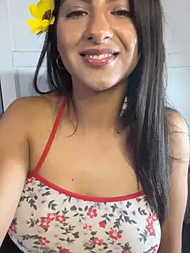 Snapshot of chicachocolate01 chatting on September 2025 06:46:02 PM chicachocolate01 online show from September 2025 06:46:02 PM
