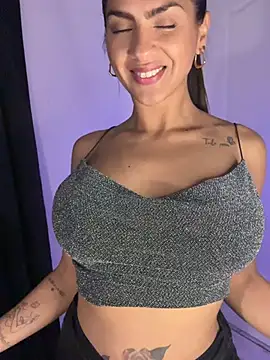 chicachocolate01 online show from May 2026 06:39:02 AM