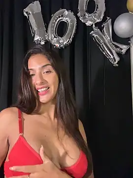 chicachocolate01 online show from April 2026 05:20:02 AM