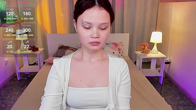 Snapshot of EmilyChaves chatting on July 2026 08:48:02 AM EmilyChaves online show from July 2026 08:48:02 AM
