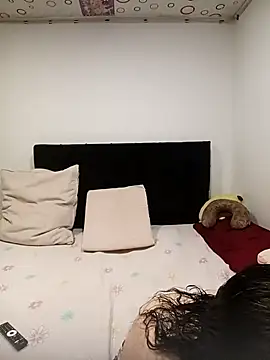 queemking online show from January 2026 12:03:02 AM