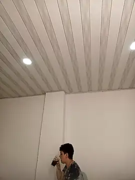 queemking online show from April 2026 01:11:02 AM