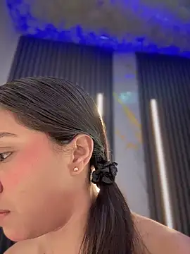 Helen Vidall online show from February 2026 04:01:01 AM