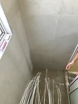 Snapshot of bombshell341 chatting on September 2025 05:57:03 PM bombshell341 online show from September 2025 05:57:03 PM