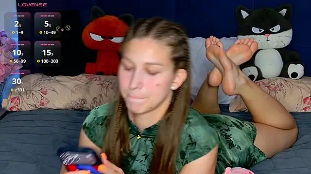 MissEmilyMiller online show from July 2026 07:17:01 PM