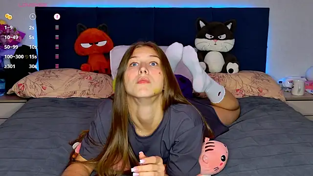 MissEmilyMiller online show from April 2026 05:31:01 PM