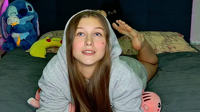 MissEmilyMiller online show from December 2025 04:50:02 PM