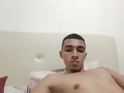 Sebas 0332 online show from November 2025 09:18:01 PM